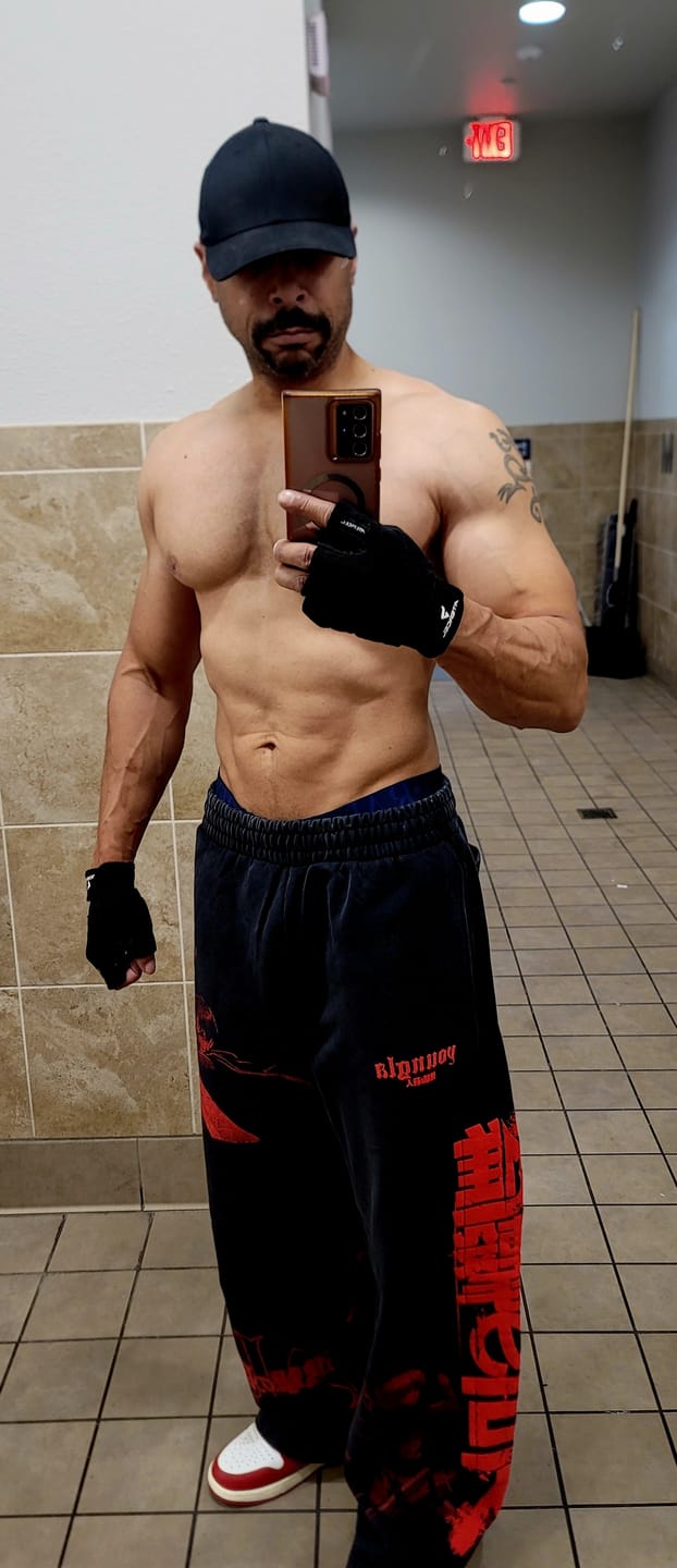 Customer photo review of 2128 - AOT©  x YLA Baggy Joggers