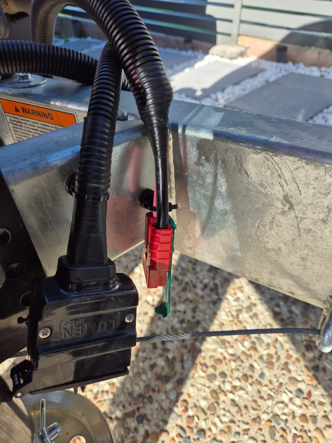 Customer photo review of ZBAD1 - Magnet Cable Tie Holders