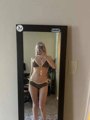 Customer photo review of Seamolly Polka Dot Contrast Binding Cutout Tied Cheeky Boyshorts Bikini Set