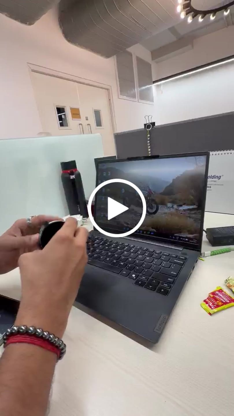 Customer video review of 360° MagPro Magnetic Phone Holder by Casence
