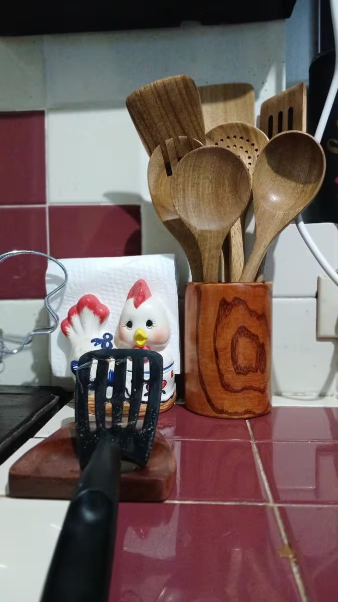 Customer photo review of Premium Wooden Cooking Utensil Set – 7-Piece Teak Kitchen Collection