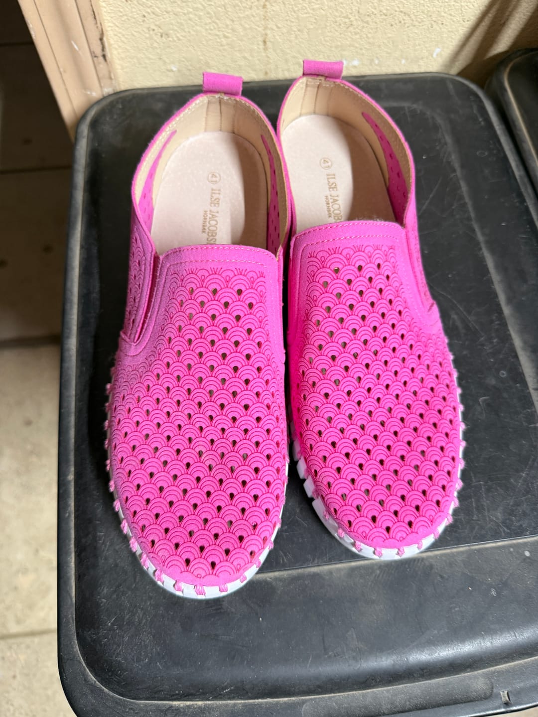 Customer photo review of Ilse Jacobsen Women's Tulip 140WOM-398 Slip-on Shoes Violet Rose
