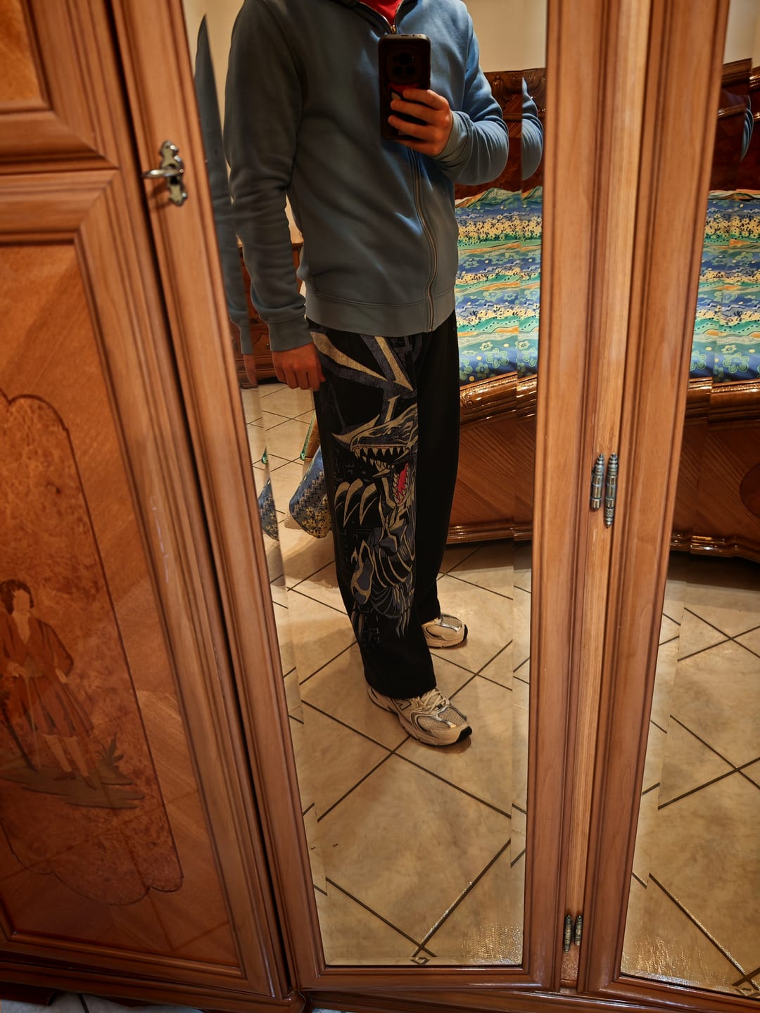 Customer photo review of 2004 - Yu-Gi-Oh!® Sweats