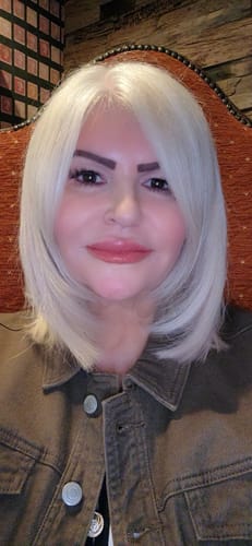 Customer photo review of Face Framing Layers / Clip In Extensions / Human Hair / 14 inches / 15 grams