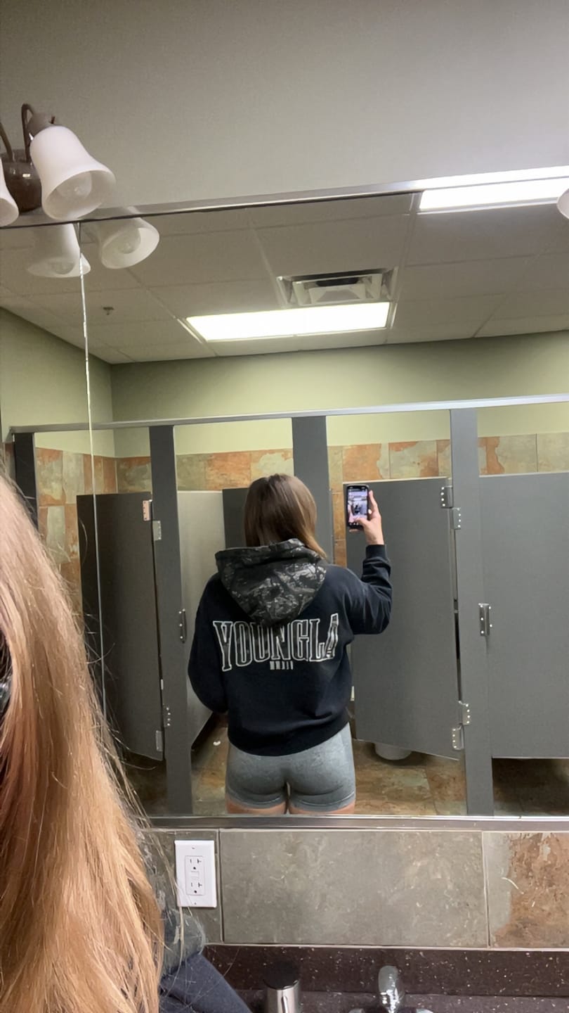 Customer photo review of 5098 - Tree Camo Hoodies