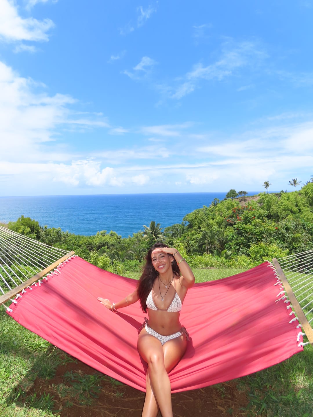 Customer photo review of Seamolly Contrast Binding Lace Cutout Tied Side  Boyshorts Bikini Set