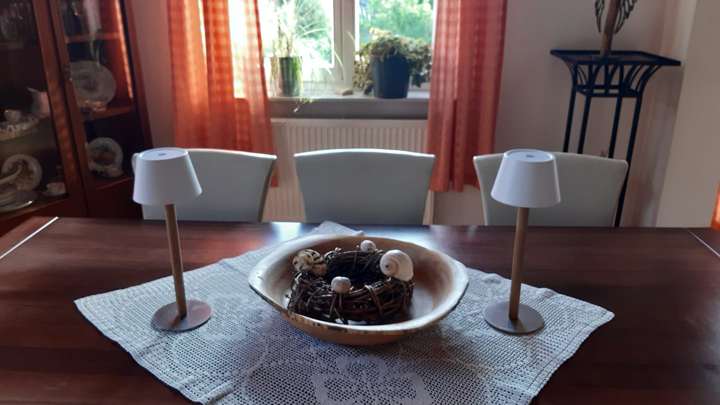 Customer photo review of Akku Tischleuchte, Massivholz, skandinavischer Stil, Eiche - Nala