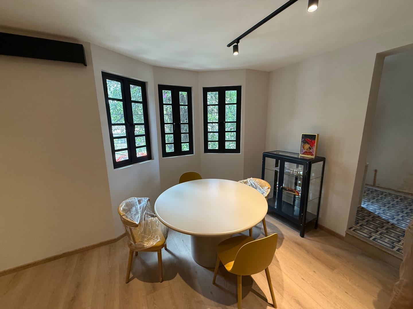 Customer photo review of Mesa de Comedor Montenegro