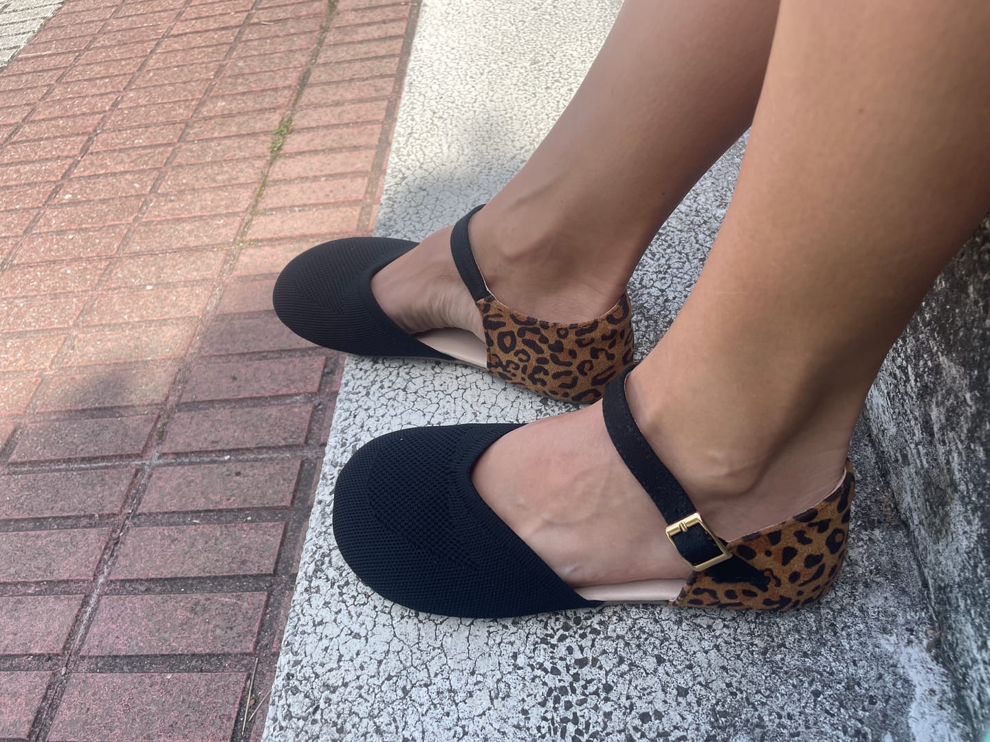 Customer photo review of Roots Livana Leopardo