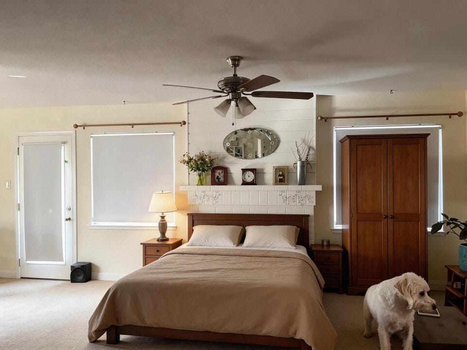 Customer photo review of Smart Motorized Roller Shades 100% Blackout Essential