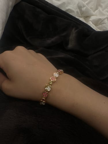 Customer photo review of Obamitsu Bracelet