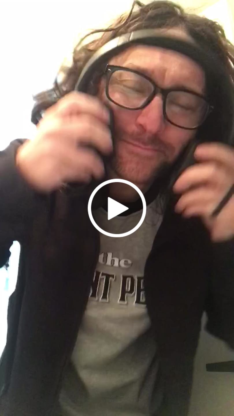 Customer video review of Audifonos Bluetooth Inalambricos Blik Essence600 45 Hrs