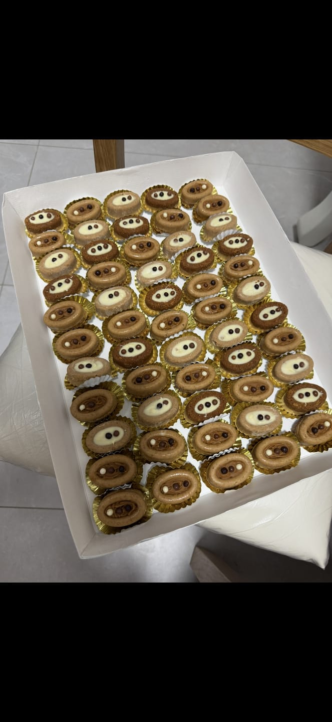 Customer photo review of Almond Halves لوز نصاص