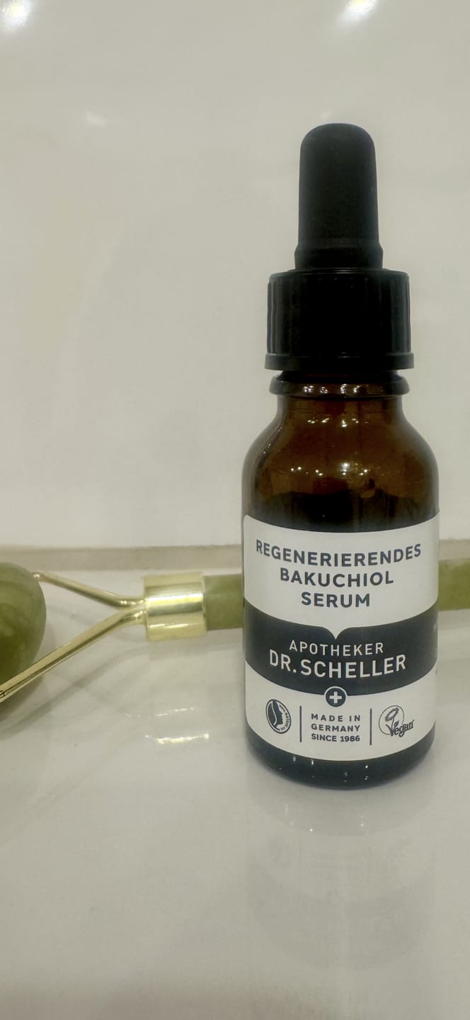Customer photo review of Regenerierendes Bakuchiol Serum