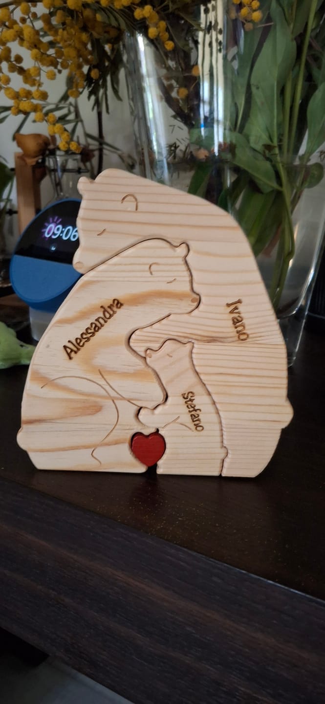 Customer photo review of Orsi famiglia - Graziosi orsetti in legno personalizzati da mostrare alla famiglia
