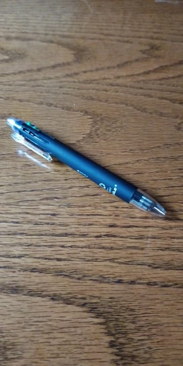 Customer photo review of Automatic Pencil Multifunction Pencil With  5 Colors