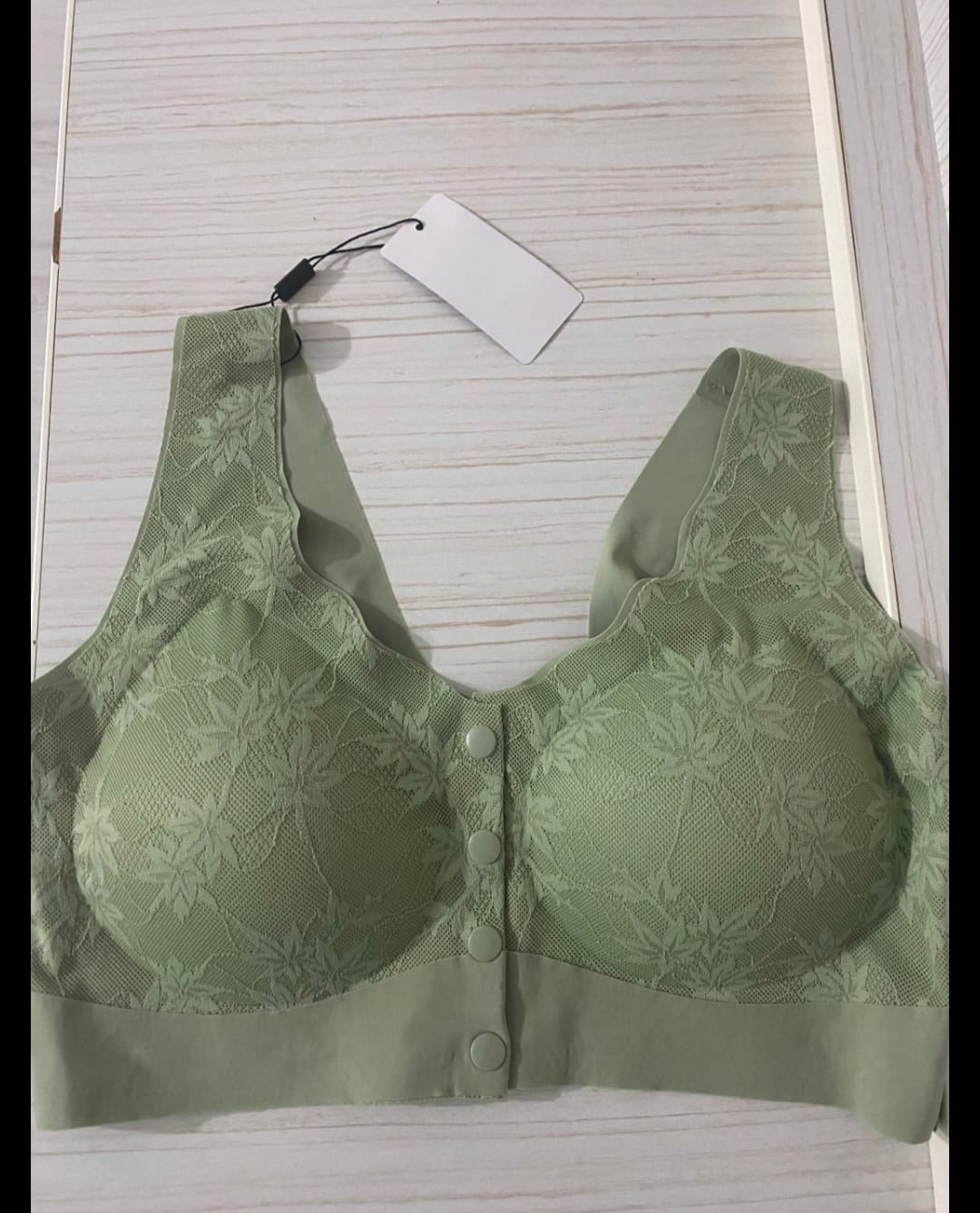 Customer photo review of Lazer Kesim Önden Düğmeli Dikişsiz Toparlayıcı Sütyen