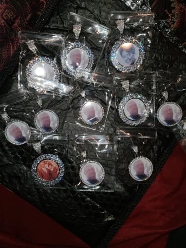 Customer photo review of Medallion Photo Necklace With Picture Inside – From Son or Daughter – Custom Personalized Pendant