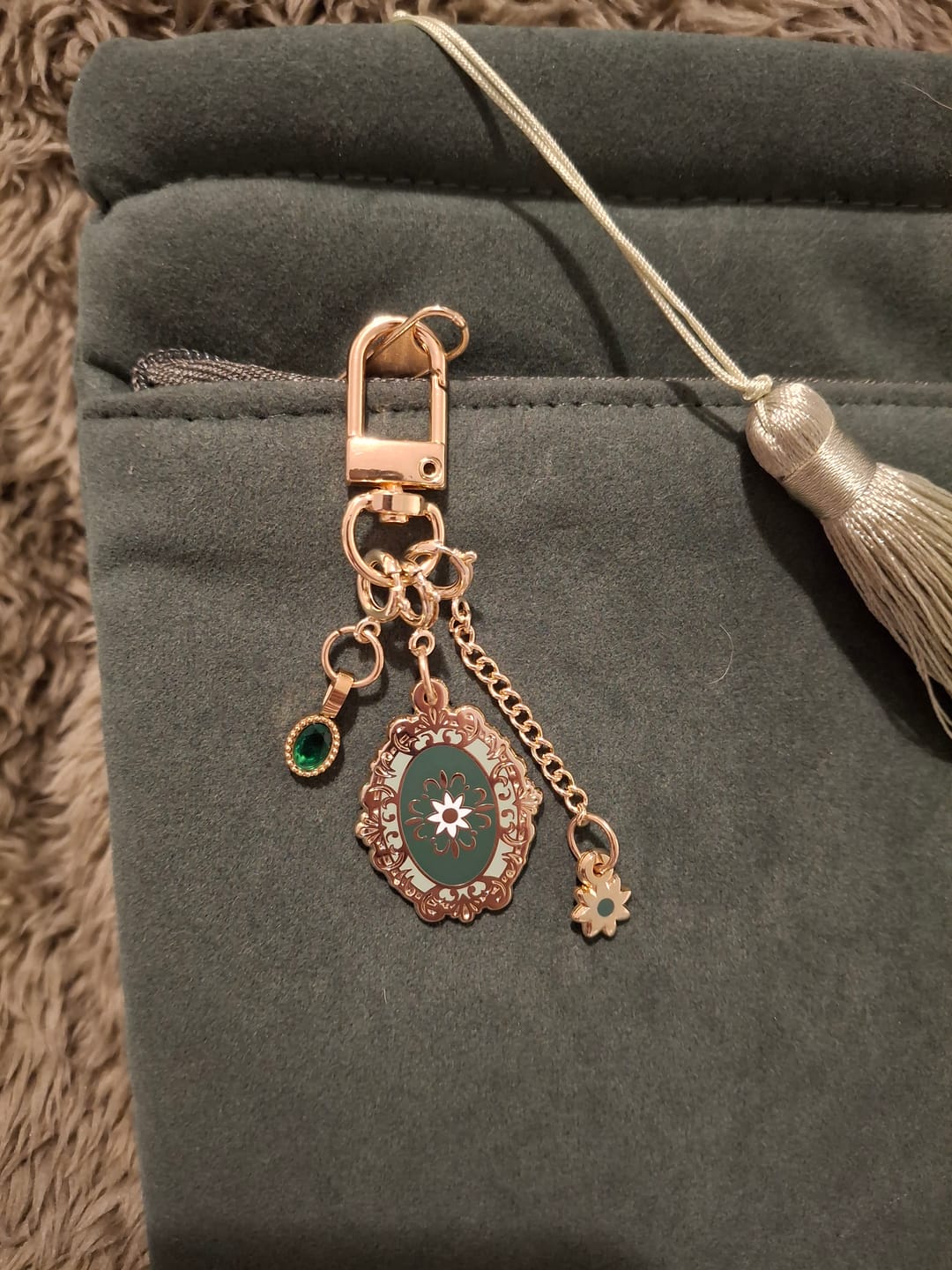 Customer photo review of Literati Sage Charmlet