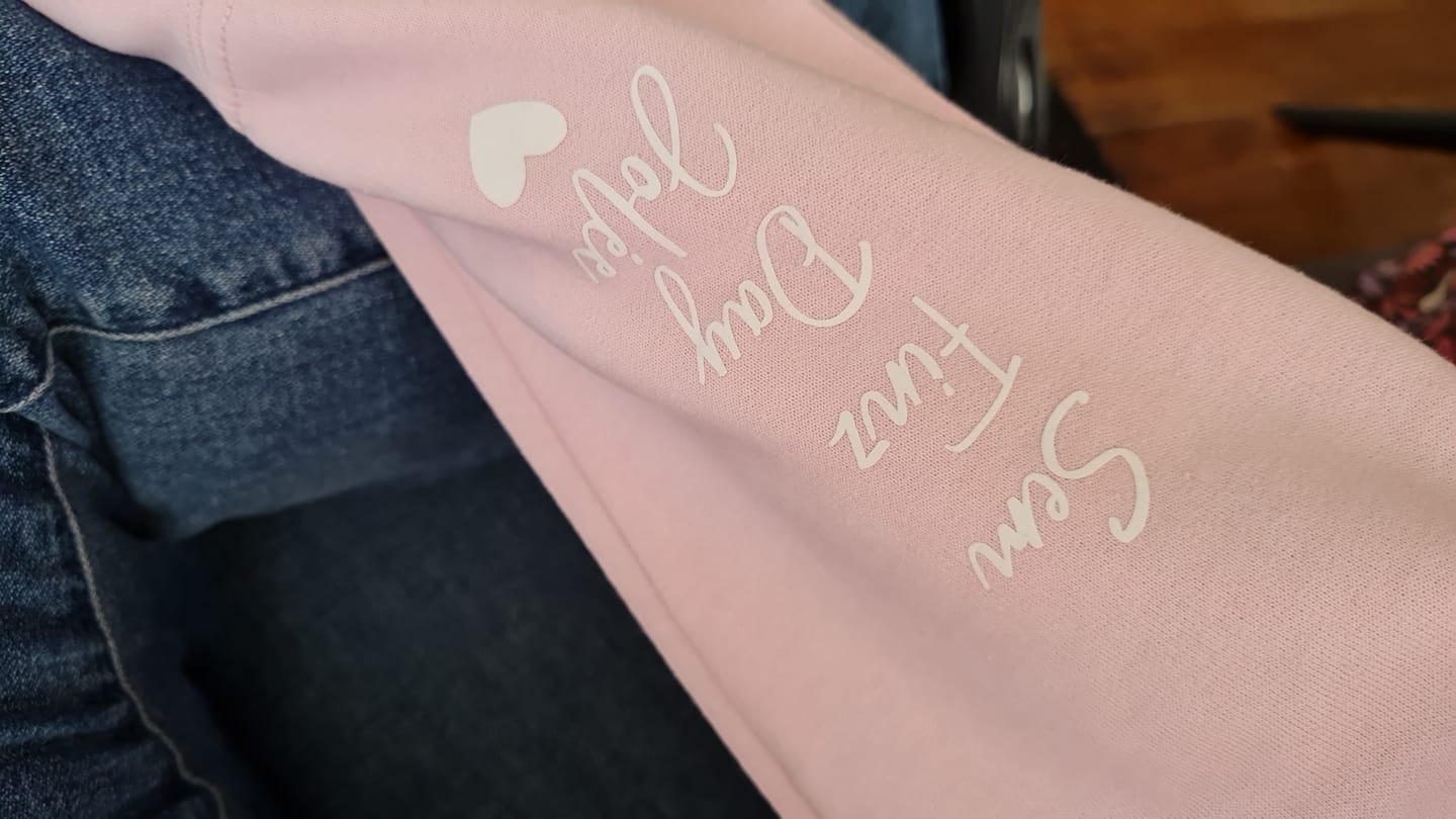 Customer photo review of Beste Mama - Gepersonaliseerde trui met 3D opdruk voor mama met naam