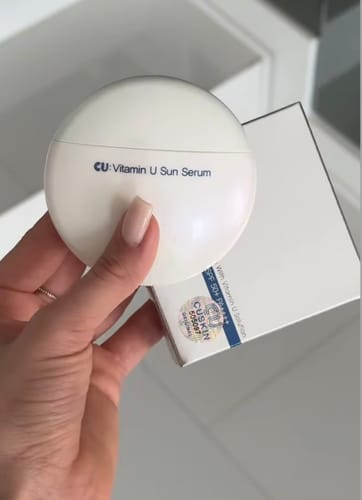 Kliento apžvalga su nuotrauka apie CUSKIN apsauginis serumas nuo saulės SPF 50+ PA++++ su vitaminu U ir B12, 50g