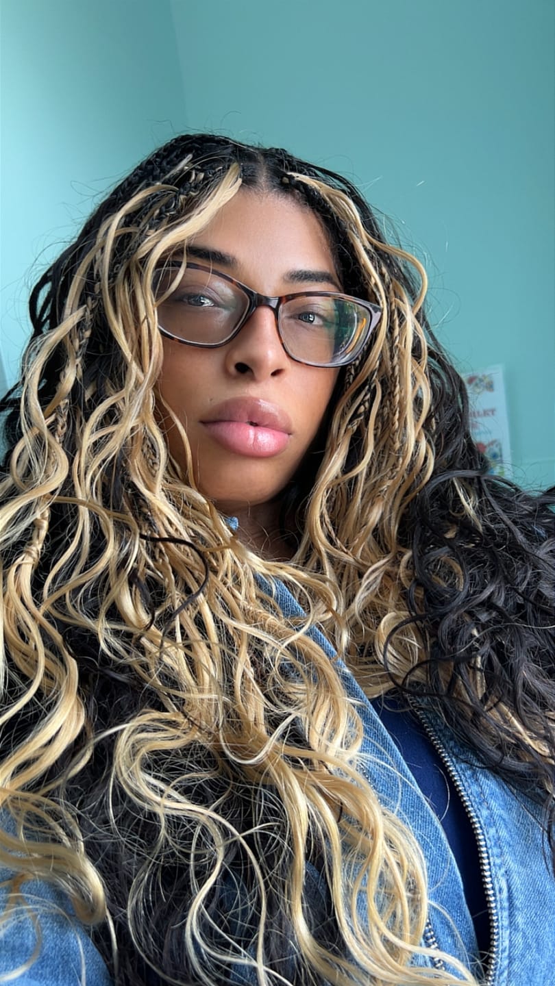 Customer photo review of #27 Honey Blonde Body Wave Human Crochet Hair