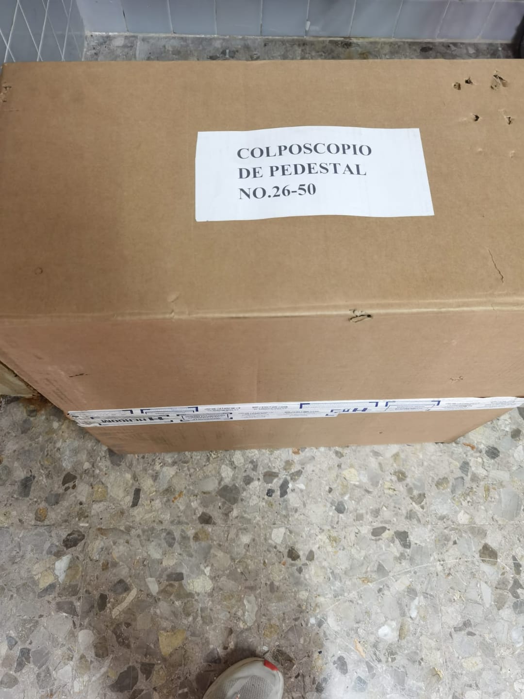 Customer photo review of Colposcopio de pedestal con luz LED + Colpocámara HDMI 2K - Marca MicroGyn