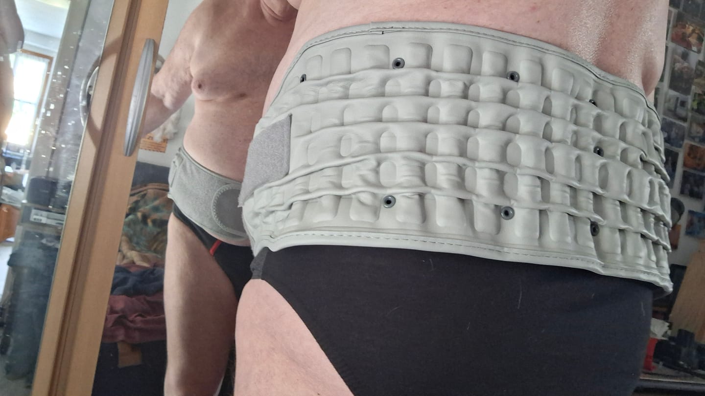 Customer photo review of LumbaraPro® - Wärmende Befreiung für Deinen Rücken