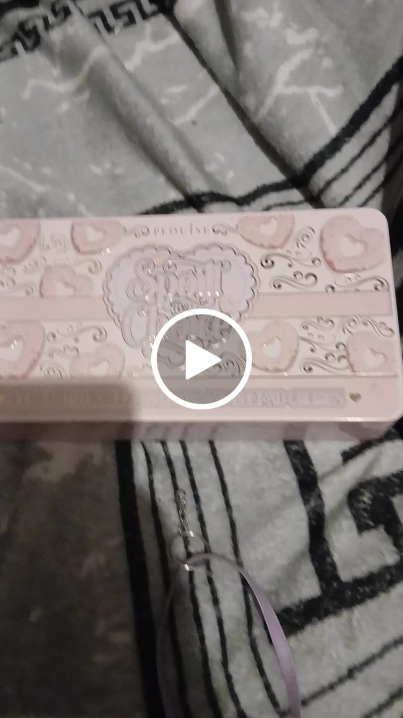 Customer video review of Spoilt For Choice Cream Blusher Tin