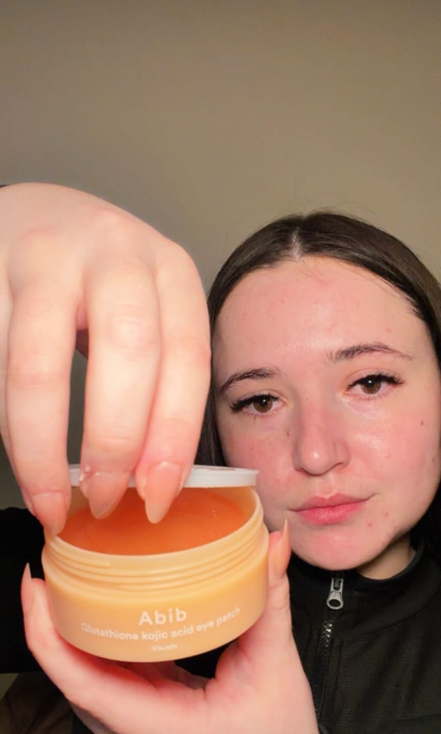 Customer photo review of Glutathione kojic acid eye patch Vita jelly