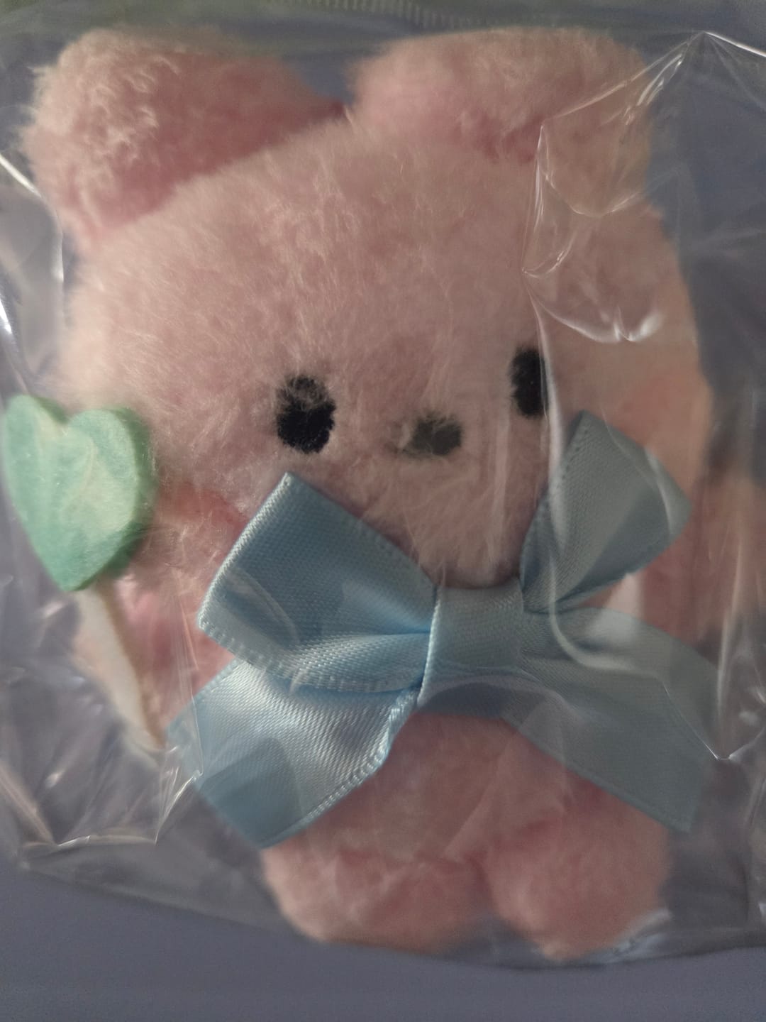 Customer photo review of BT21 - MININI ANGEL KEYRING