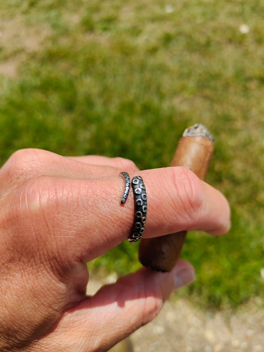 Customer photo review of TENTACLE.