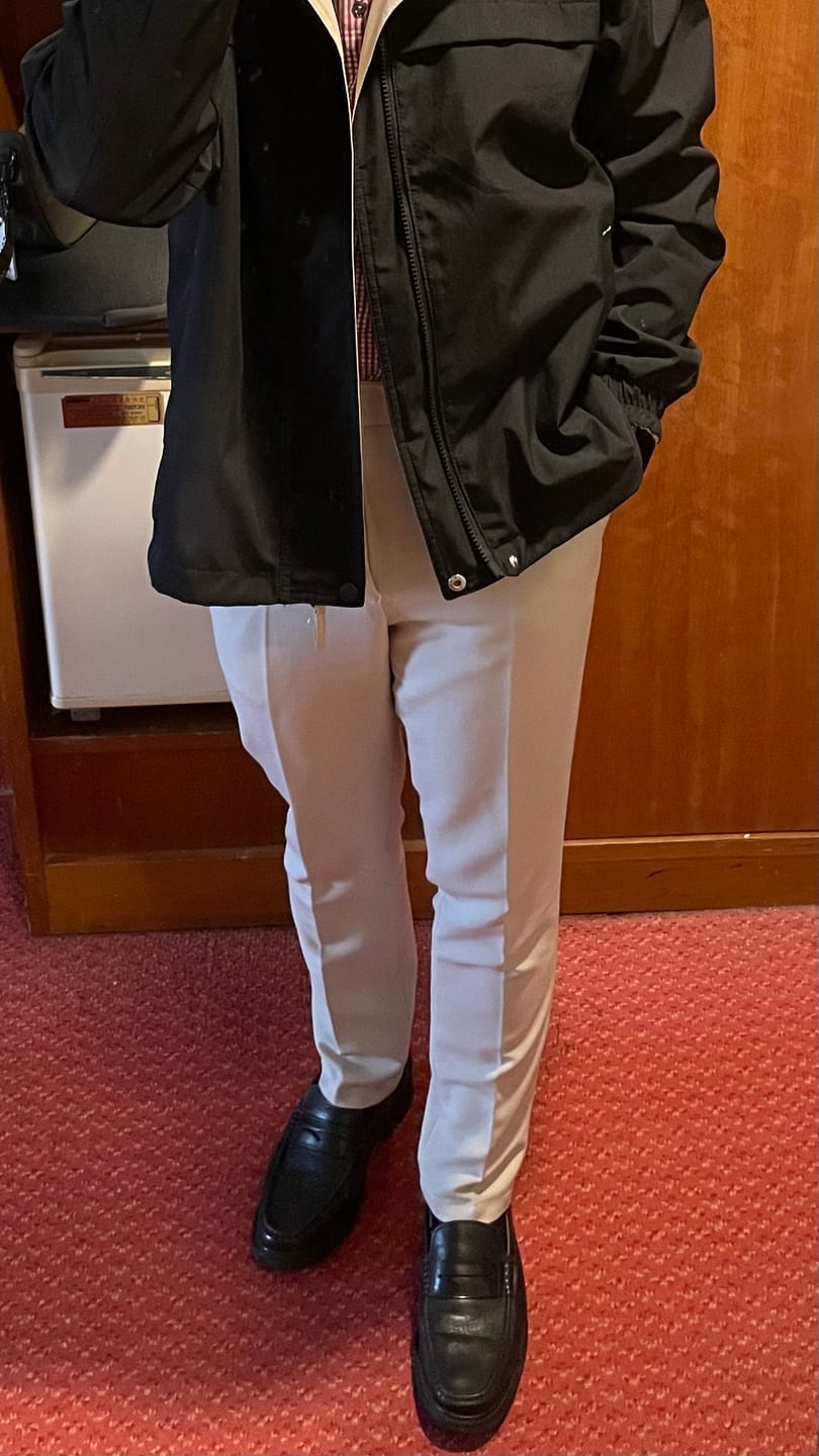 Customer photo review of Trousers With Belt Loop - Seersucker Black Plain (Slim Straight)