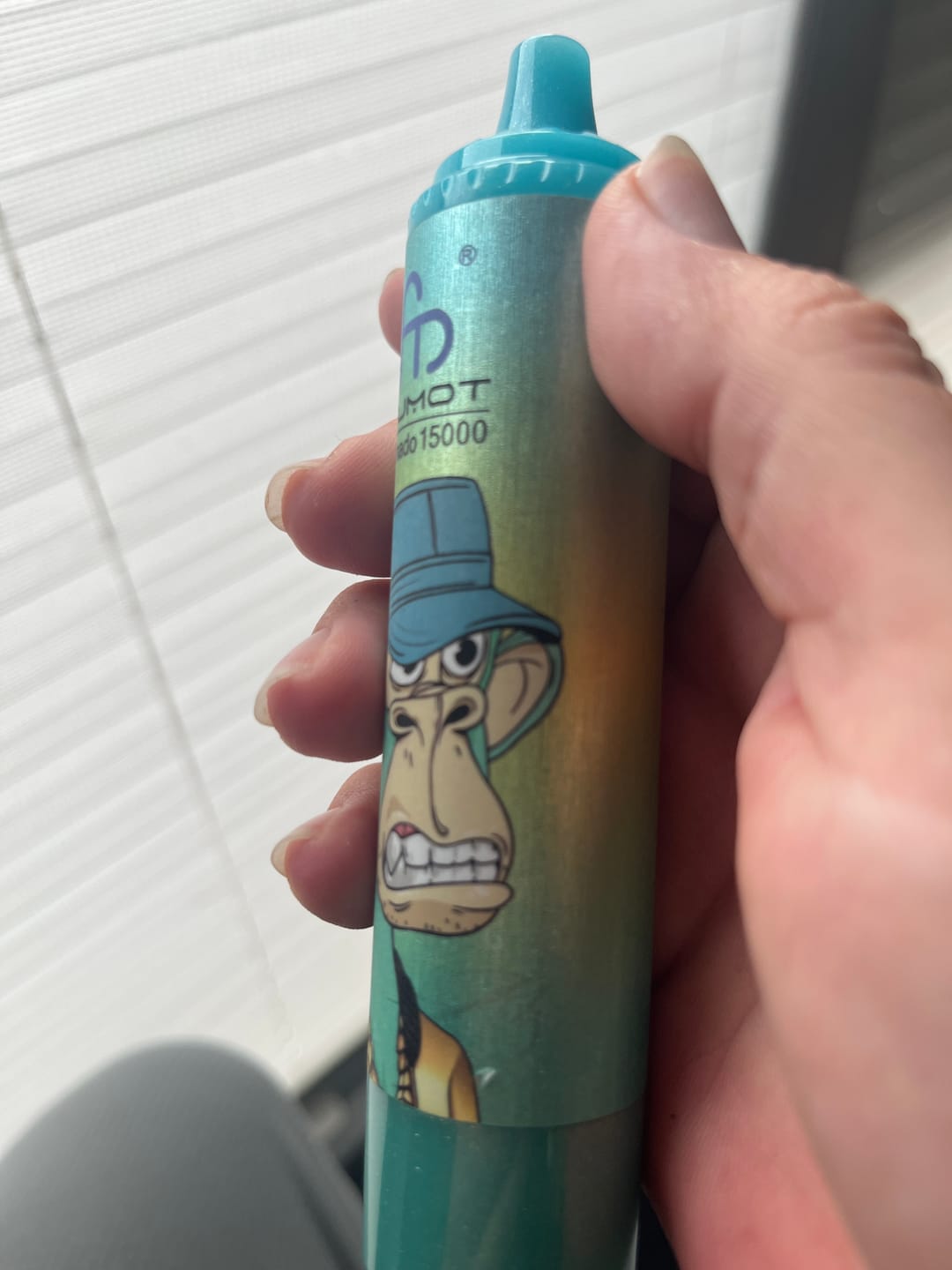 Customer photo review of RandM Tornado Vape 15000- Bluerazz Cherry
