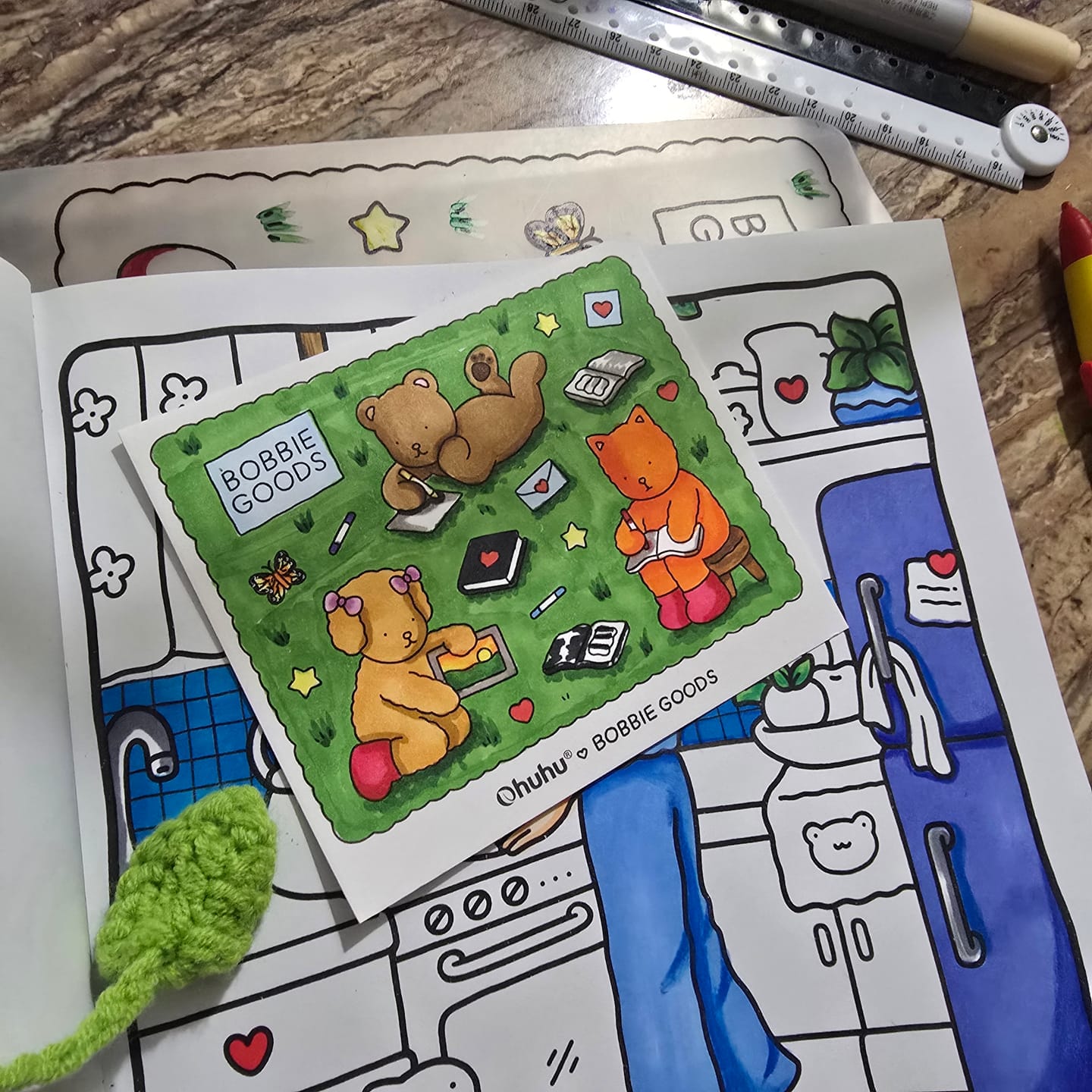 Customer photo review of Ohuhu Honolulu 48 Colors Dual Tips Alcohol Art Markers (New Color Codes)