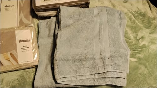 Customer photo review of Toalla Toallón 100% Algodón 70x140 Suave Lisa