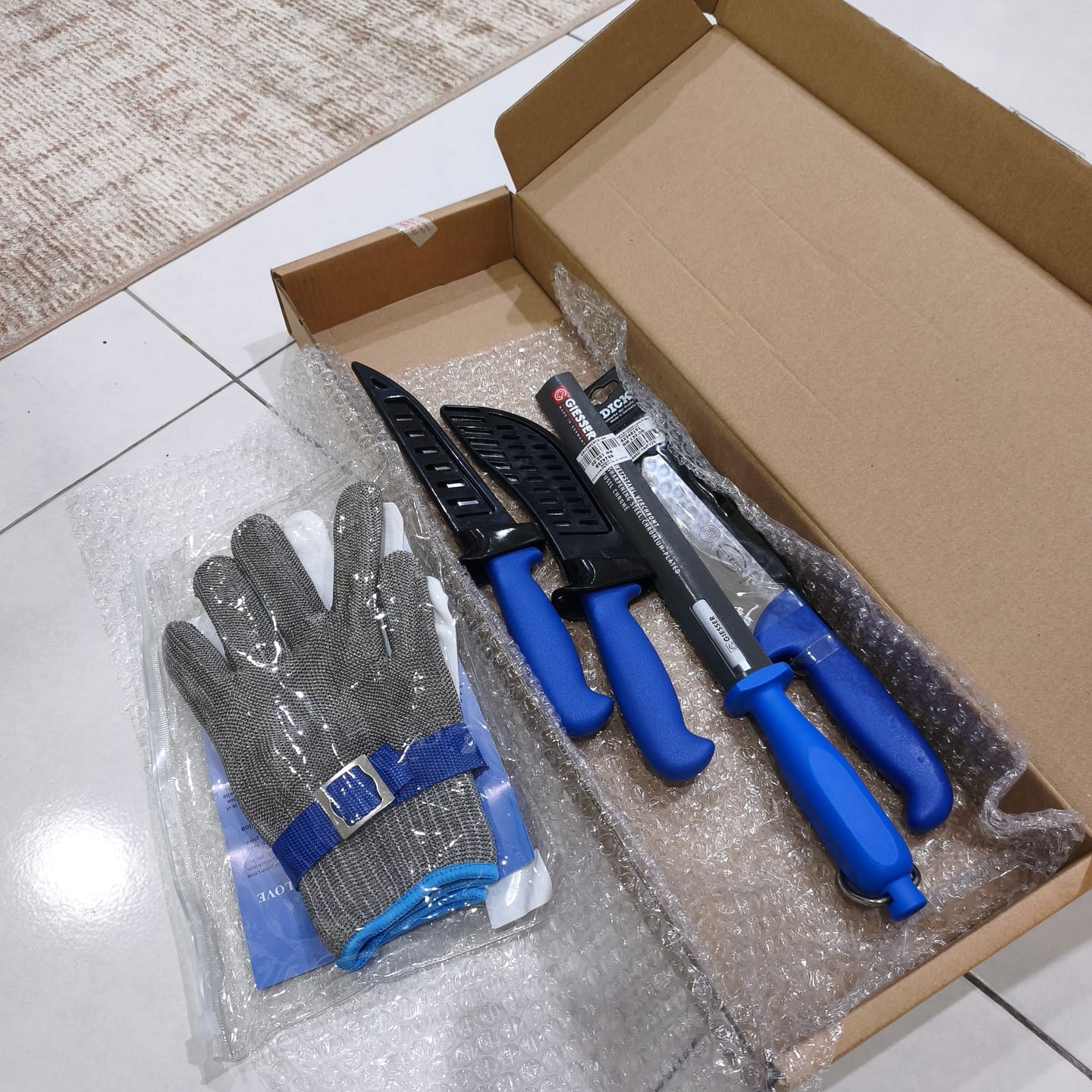 Customer photo review of Set of Diekensen Boning 6" Knife with Black Sheath (GE-DKS1)