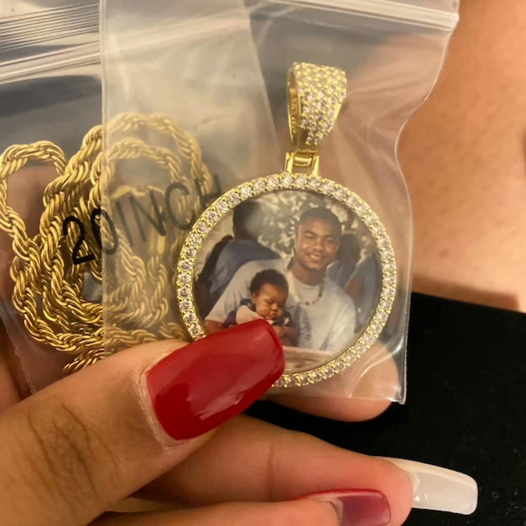 Customer photo review of Medallion Photo Necklace With Picture Inside – From Son or Daughter – Custom Personalized Pendant