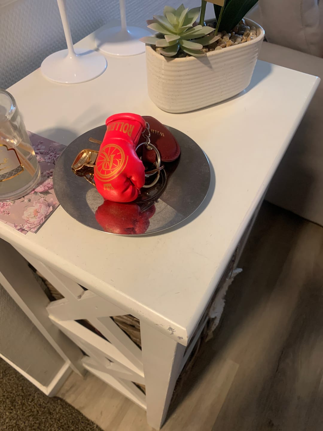 Customer photo review of Scarlet Queen Glove Mini Glove Sleutelhanger met ROLLEMAN Wiel Logo | Neon Coral