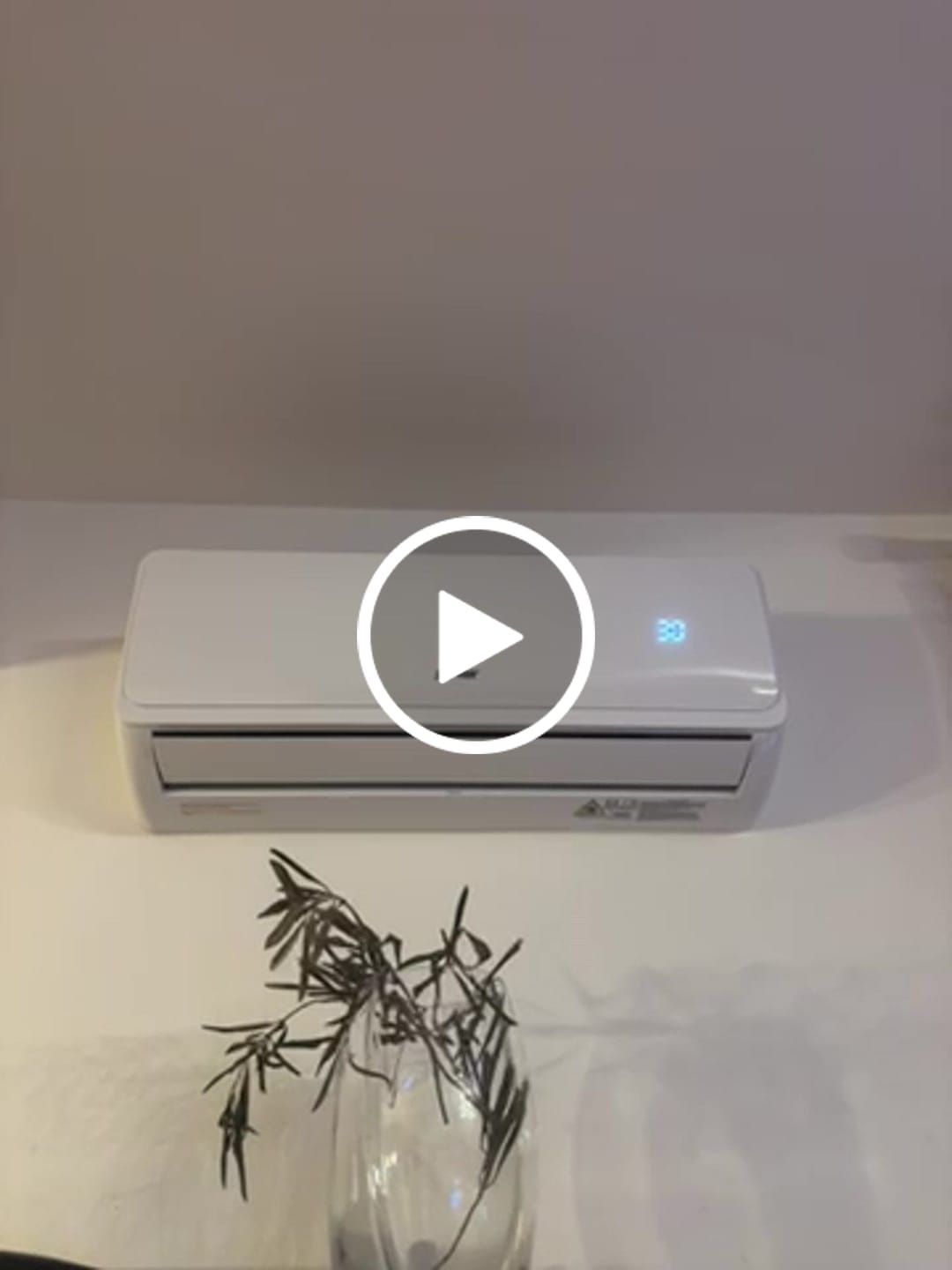 Customer video review of CLIMATIZZATORE 12000 BTU ZEPHIR