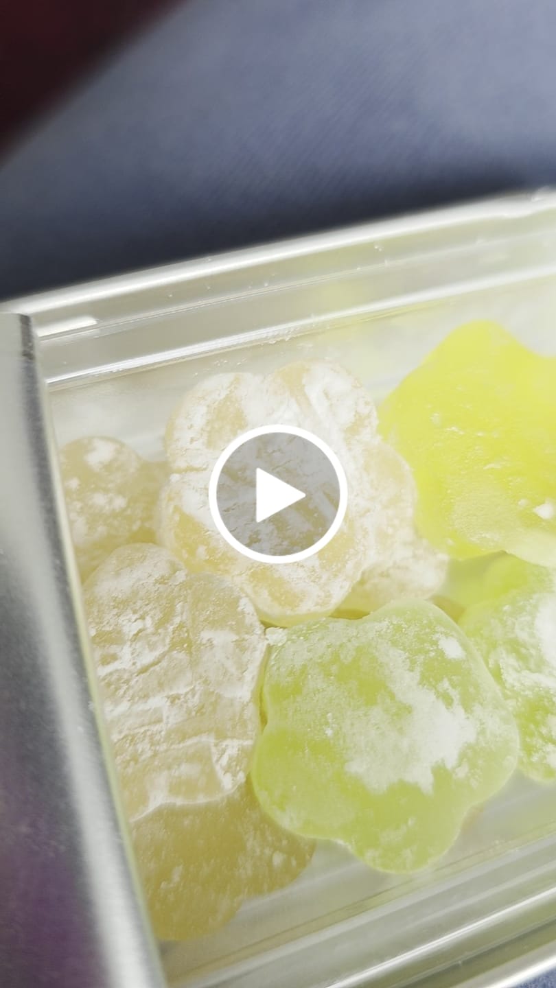 Customer video review of White Strawberry (5mg) Mini