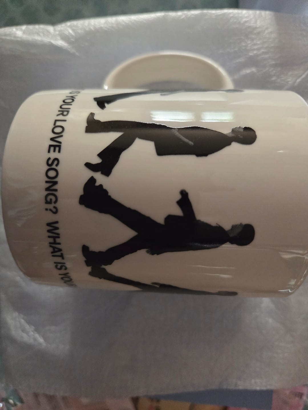 Customer photo review of BTS - ARIRANG OFFICIAL MD MUG