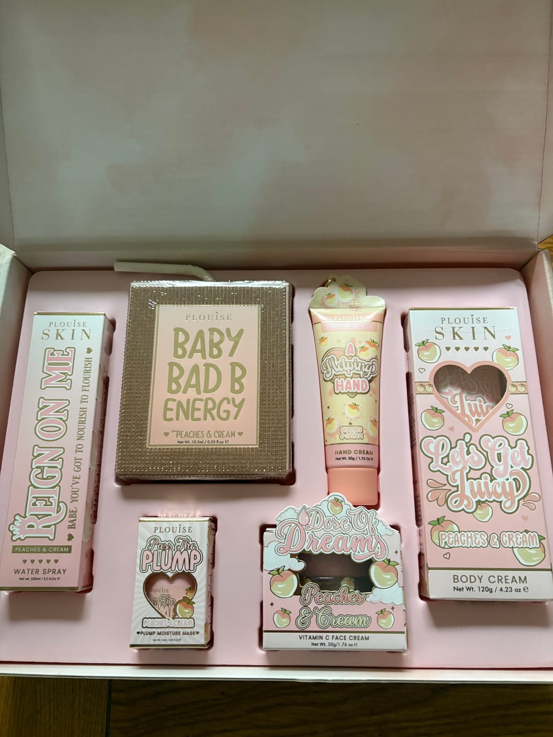 Reseña de la foto del cliente de Budget Box (suscripción mensual) Fecha de inicio mayo