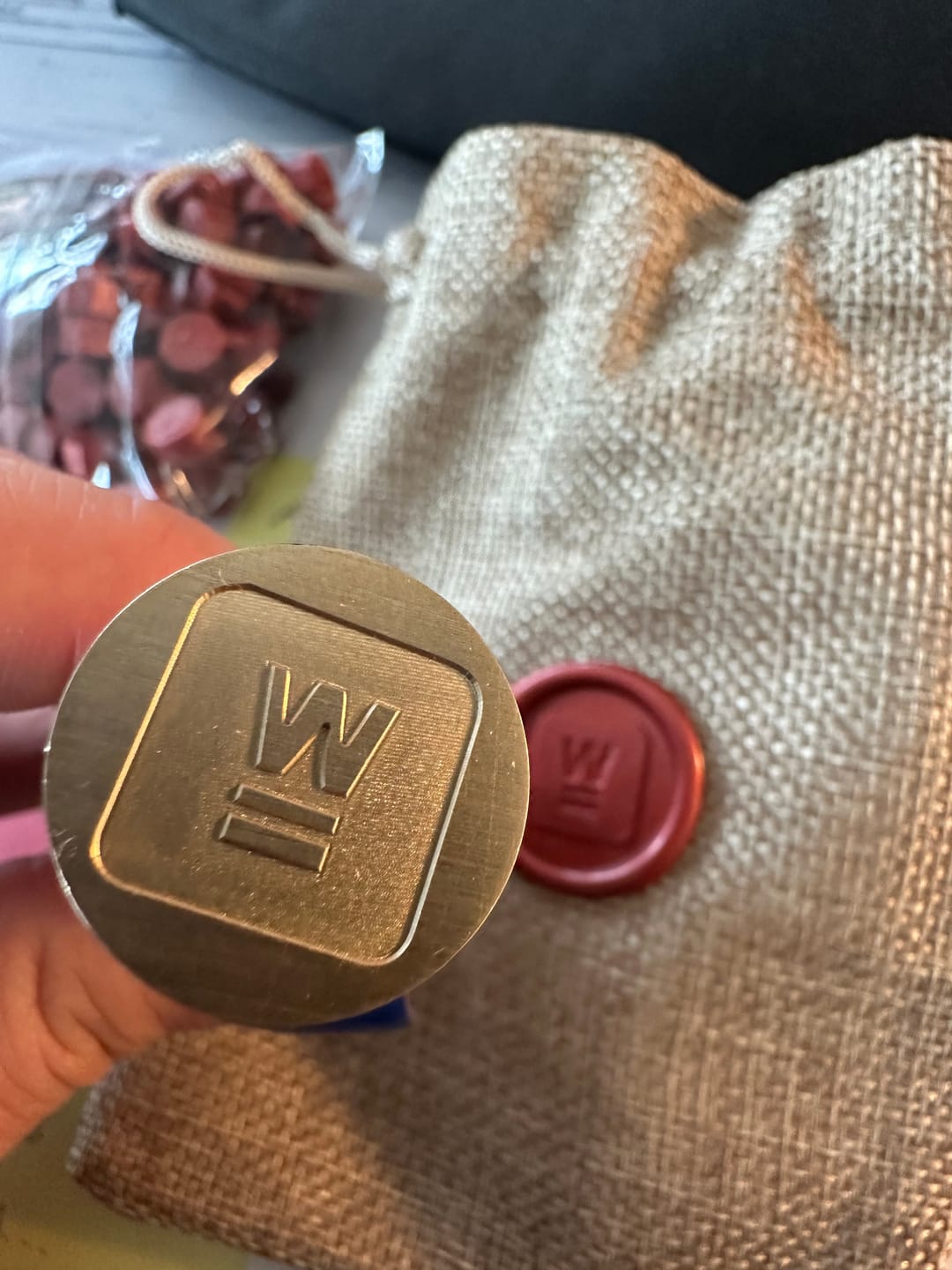 Customer photo review of Siegelstempel mit eigenem Logo