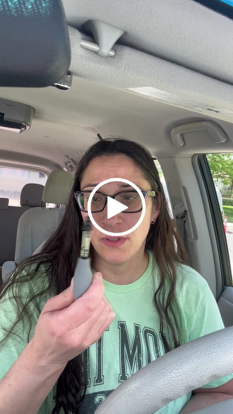 Customer video review of Migranium Daily - World’s 1st Anti-Migraine Super Formula for Headaches + Brain Fog + Stress