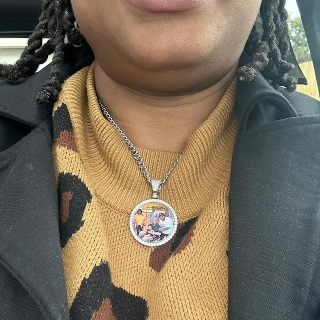 Customer photo review of Medallion Photo Necklace With Picture Inside – From Son or Daughter – Custom Personalized Pendant
