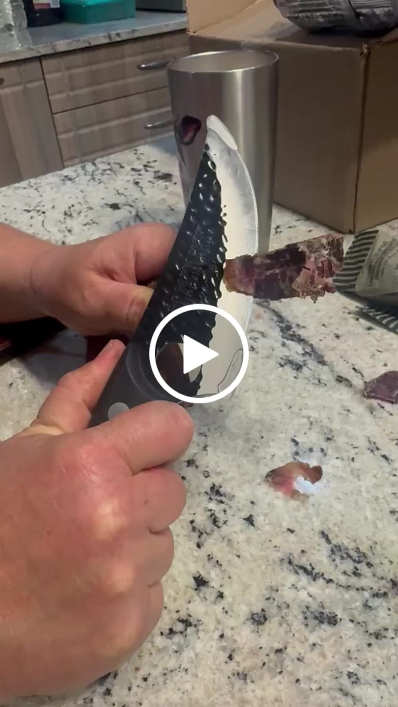Customer video review of BraaiPlank™ Spinning Tongs