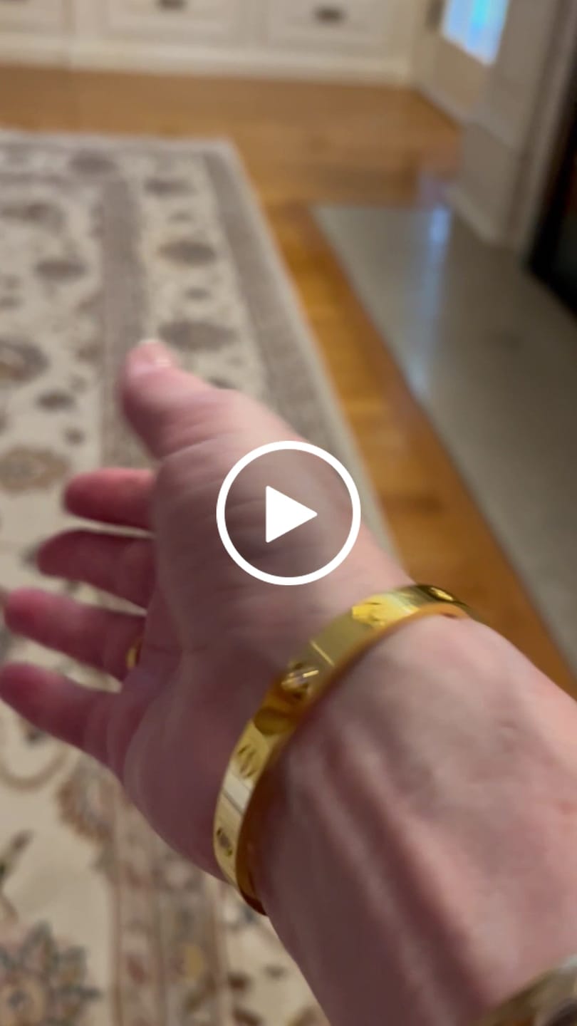 Customer video review of LOVE BRACELET 6.1MM 4 DIAMONDS