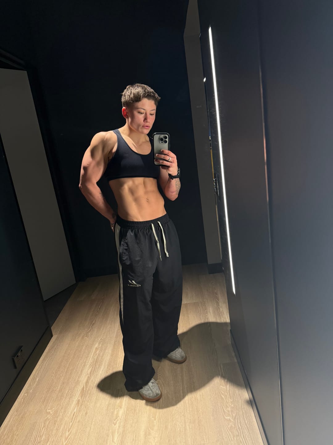 Customer photo review of 2064 - Sideline Joggers