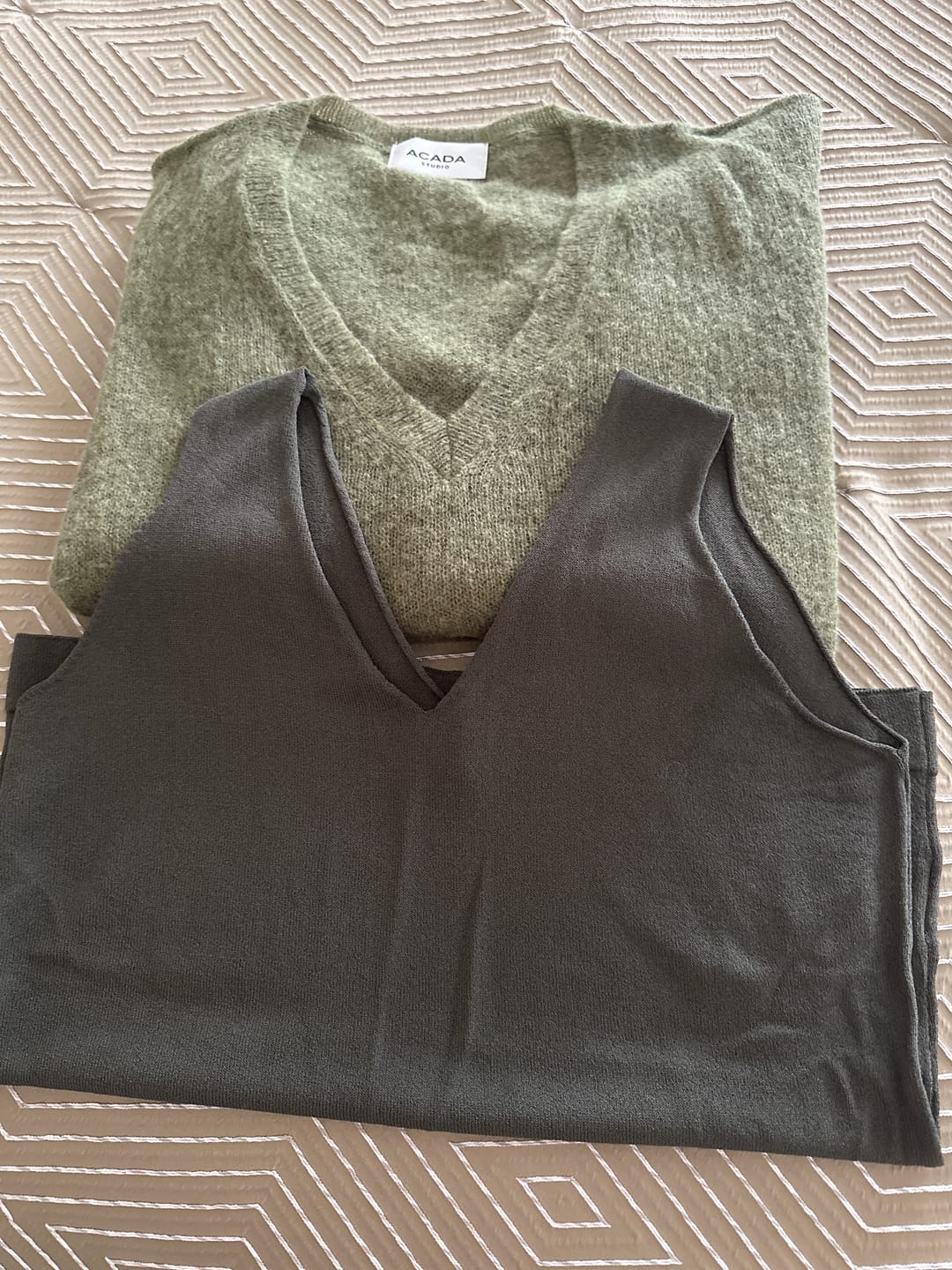 Customer photo review of VERONA Alpakos ir Merino Vilnos Megztinis Alyvuogių Žalia